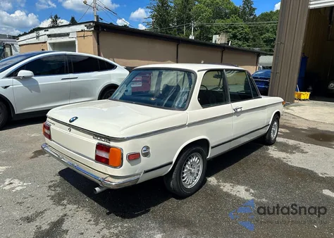 1974 BMW 2002 z USA, uszkodzony, nr VIN 4280399